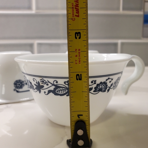 Corelle by Corning, Old Town Blue Onion, set of 3 tea cups - Picture 5 of 5